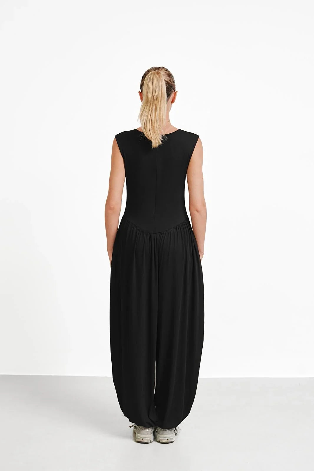 Women's Black Sleeveless Harem Jumpsuit Loose Fit Boho One-Piece with Pockets